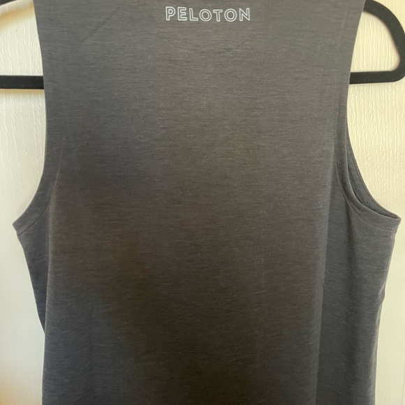 Peloton gold tank new with tags size small - Picture 3 of 4